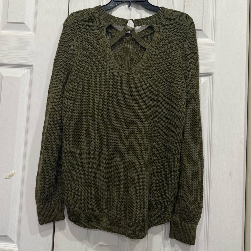 Green Olive Women's ring cutout back ballon sleeves knit Sweater - Picture 5 of 9